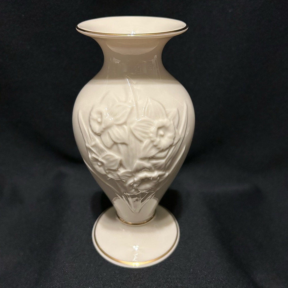 Lennox Vase